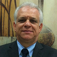 Dr. Carlos Henrique Ribeiro